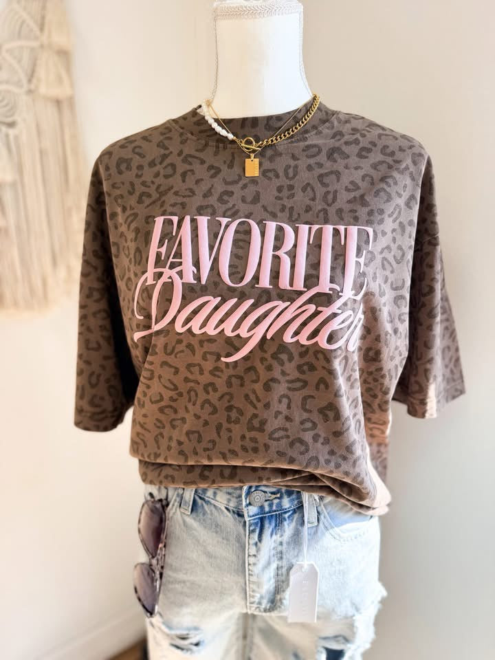 PREORDER Favorite Daughter leopard tee