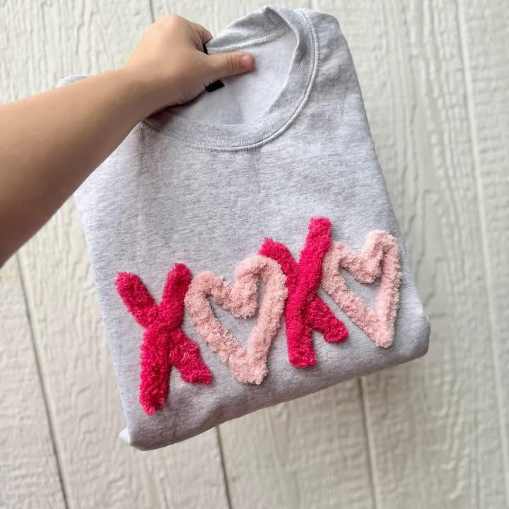 Chenille XoXo Sweatshirt 10-15 biz day TAT